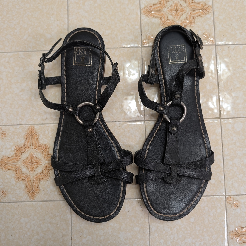 Frye Carson Ring Leather Sandals
